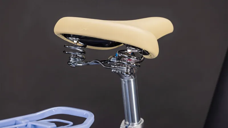 Cube Aruba Hybrid 600 Easy Entry Electric Hybrid Bike 2026 in Blueblossom/Creme-3