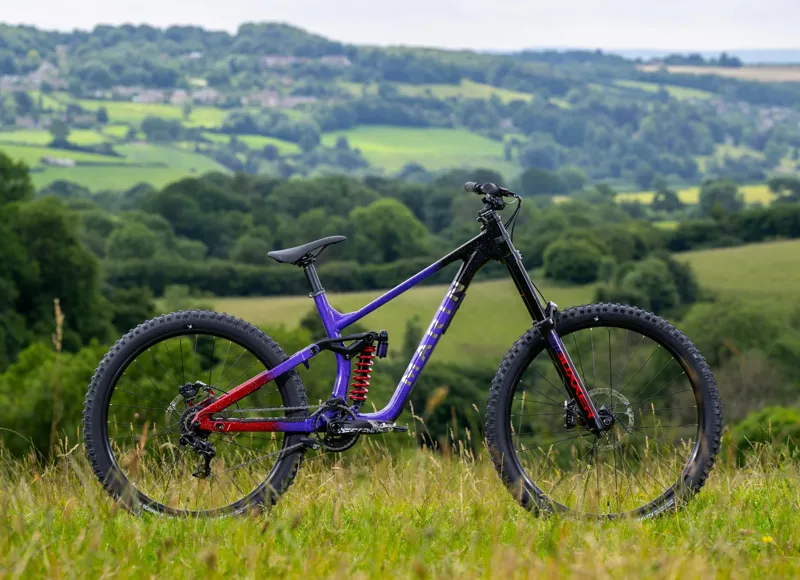 Marin Quake Full Suspension Mountain Bike 2027 in Purple-9