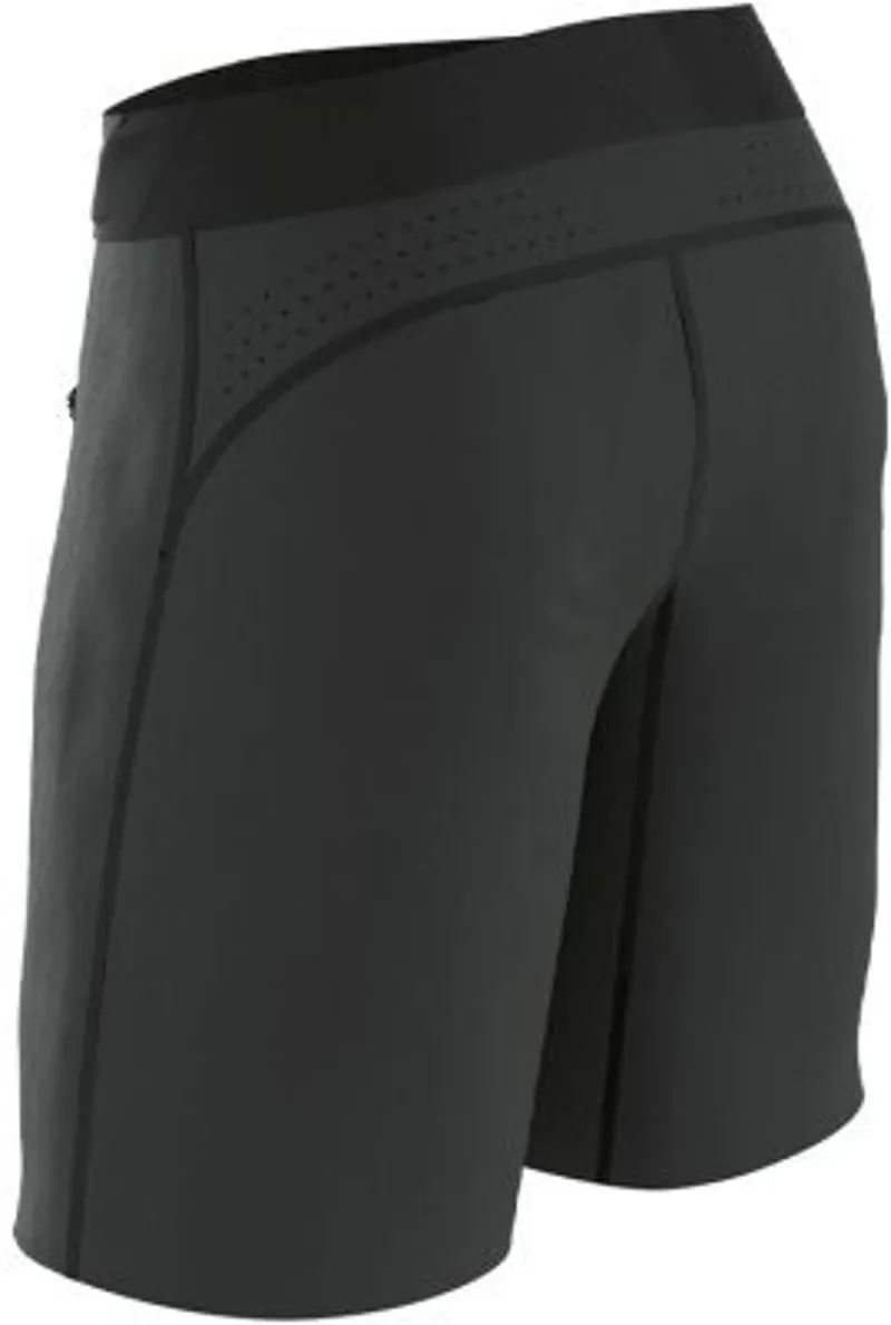 SQLAB ONE OX SHORTS in Black-1