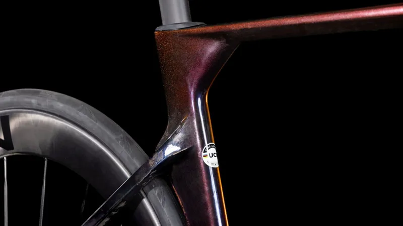 Cube Litening Aero C:68X SLT Road Bike 2025 in Solareclipse/Carbon-4