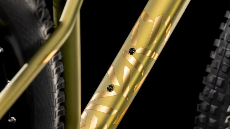 Cube Reaction TM One Hardtail Mountain Bike 2025 in Goldenlime/Black-4