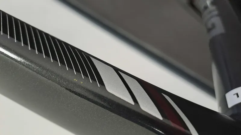 EX DISPLAY Giant Entour E+ 2 GTS Electric Hybrid Bike Large 2022 in Gunmetal Black-1