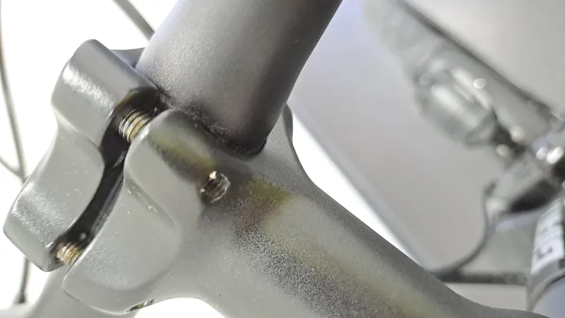 EX DISPLAY Giant Entour E+ 2 GTS Electric Hybrid Bike Large 2022 in Gunmetal Black-6