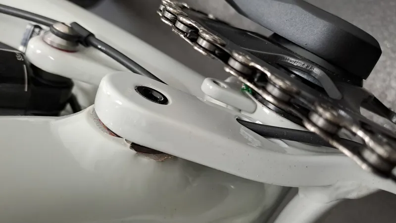 EX DISPLAY Marin Rift Zone 2 27.5 Full Suspension Mountain Bike Large 2023 in Grey-5