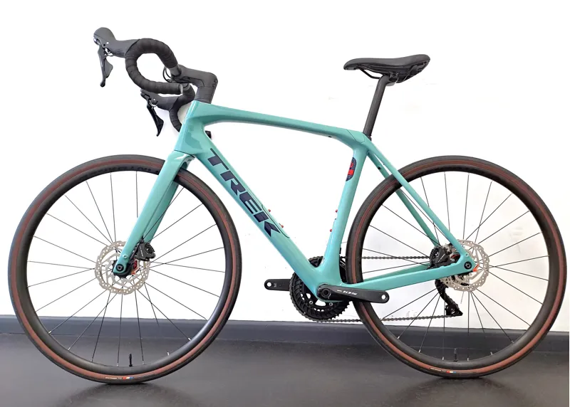 EX DEMO Trek Domane SL 5 Gen 4 Disc Carbon Road Bike 56cm 2023 in Blue Sage -1