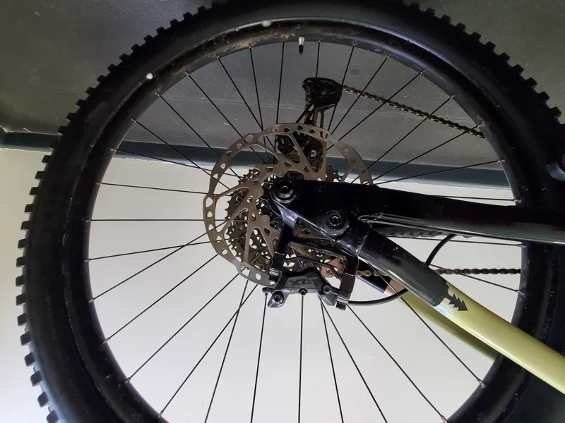 EX DEMO Marin Rift Zone E2 Large Electric Mountain Bike 2025 in Tan/Chrome-4