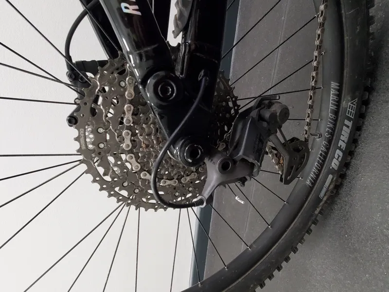 EX DEMO Marin Rift Zone E2 Medium Electric Mountain Bike 2024 in Tan/ Chrome-3