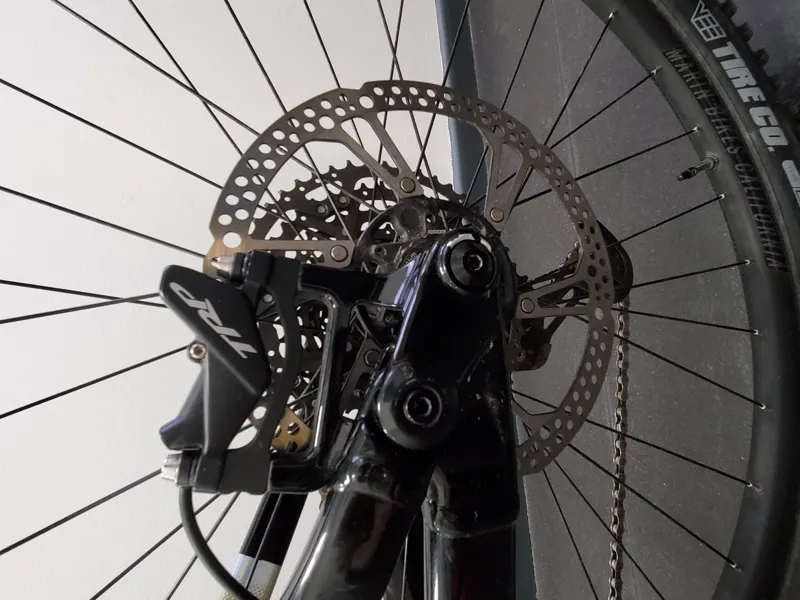 EX DEMO Marin Rift Zone E2 Medium Electric Mountain Bike 2024 in Tan/ Chrome-6