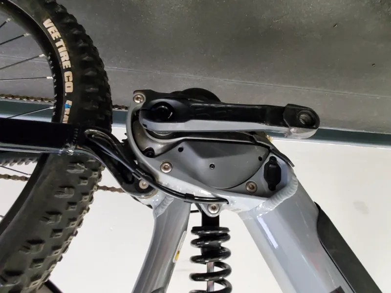 EX DEMO Marin Alpine Trail E2 Electric Full Suspension Mountain Bike Small 2024 in Silver/Black-8