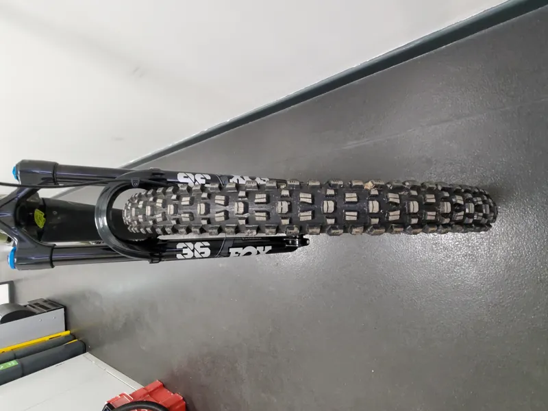 EX DEMO Marin Rift Zone E2 X-Large Electric Mountain Bike 2024 in Tan/Chrome-5