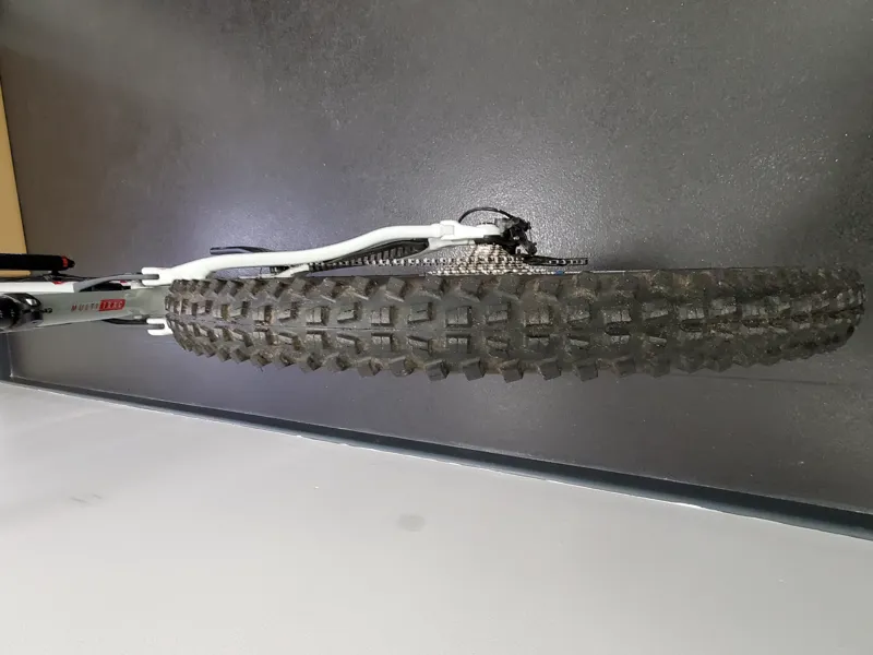 EX DEMO Marin Rift Zone 2 29 Large Full Suspension Mountain Bike 2024 in Grey-5
