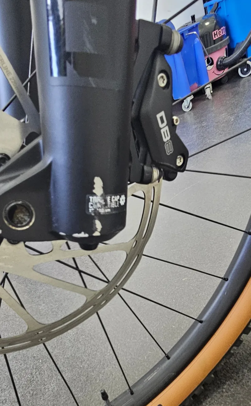 EX DEMO Trek Rail 8 Large GX AX 625 Electric MTB in Lava Red-2