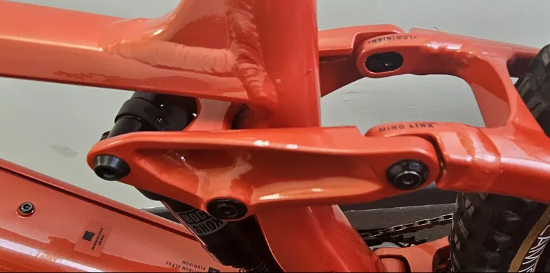 EX DEMO Trek Rail 8 Large GX AX 625 Electric MTB in Lava Red-4