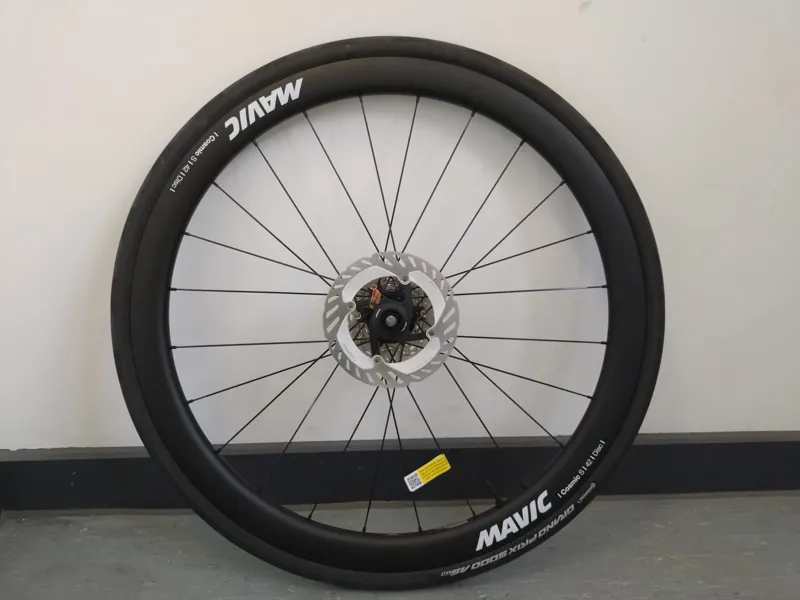 EX DISPLAY Mavic Cosmic S 42 700c HG Road Wheelset in Black-3