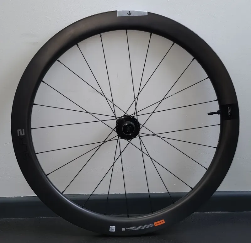 EX DISPLAY Giant SLR 2 50 Disc Brake Front 700c Carbon Road Wheel in Black-2