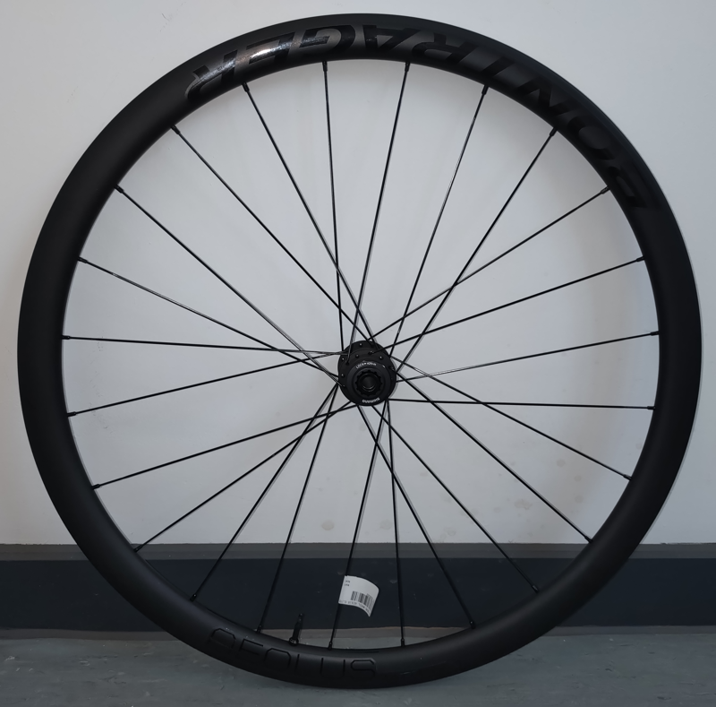 Balfes Bikes EX DISPLAY Bontrager Aeolus Elite 35 TLR Disc Front 700c Road Wheel in Black | Free postage over £30, £10 off first order, price match & 0% finance.
