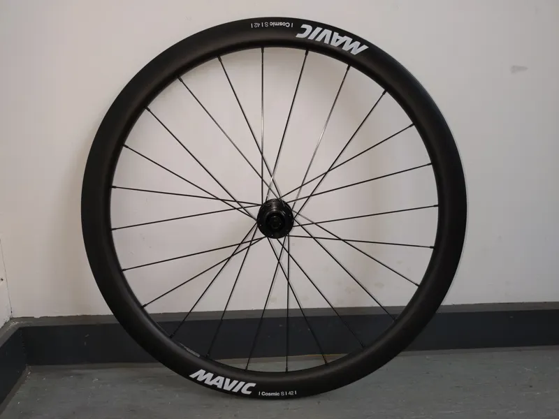 EX DISPLAY Mavic Cosmic S 42 Disc Centre Lock Brake 700c Shimano HG Road 11/12x Rear Road Wheel in Bl-1