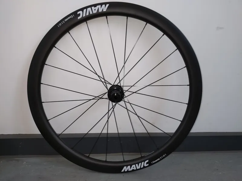 EX DISPLAY Mavic Cosmic S 42 Disc Centre Lock Brake 700c Shimano HG Road 11/12x Rear Road Wheel in Bl