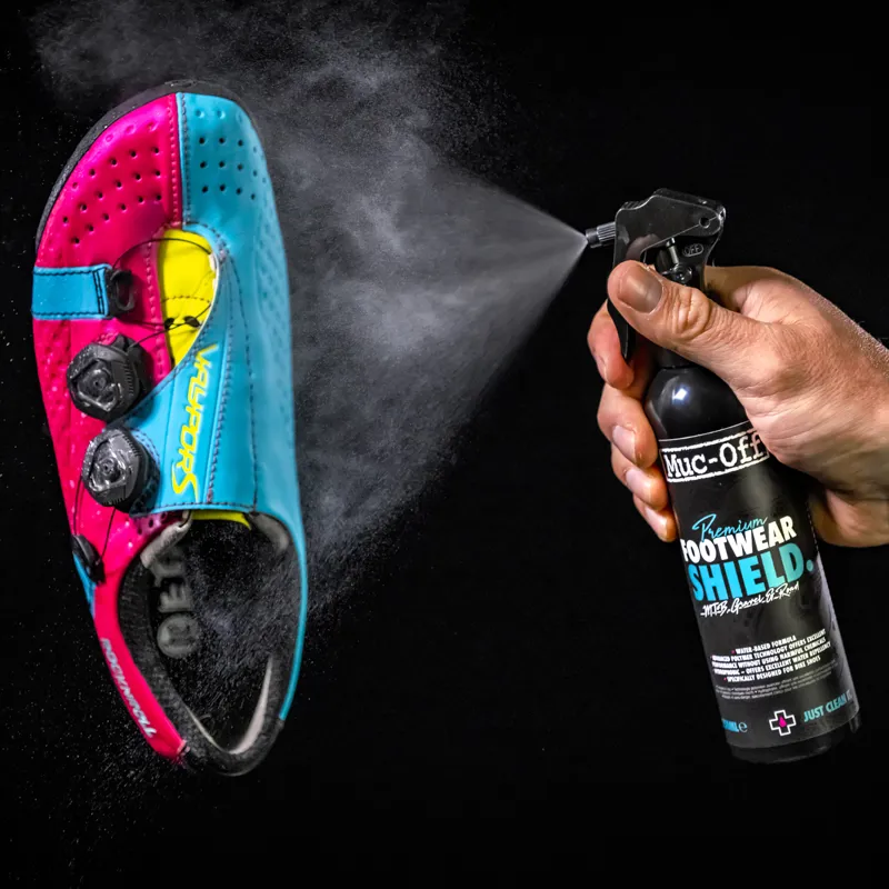 Muc-Off Premium Footwear Shield Spray 250ml-1