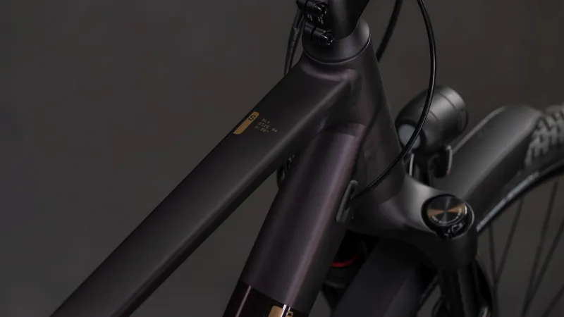 Cube Kathmandu SLX Hybrid Bike 2026 in SolarEclipse/Gold-1