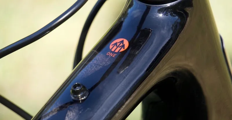 Marin Headlands 1 Gravel Road Bike 2023 in Black -5