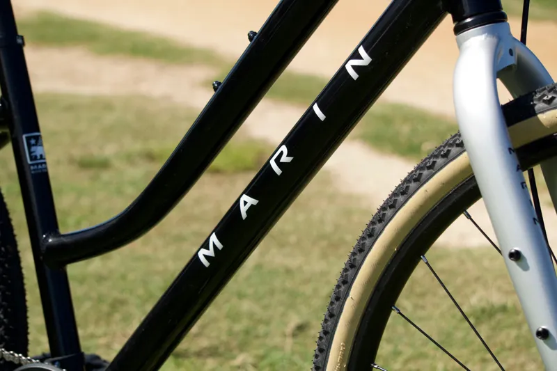 Marin Kentfield Step-Through 1 Hybrid Bike 2026 in Black-2