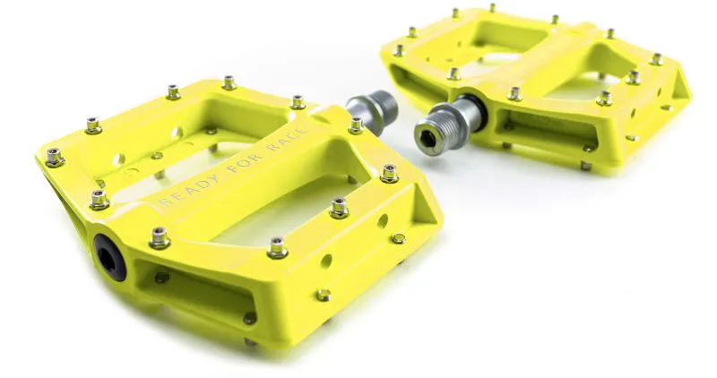 RFR FLAT RACE PEDALS in Yellow-1