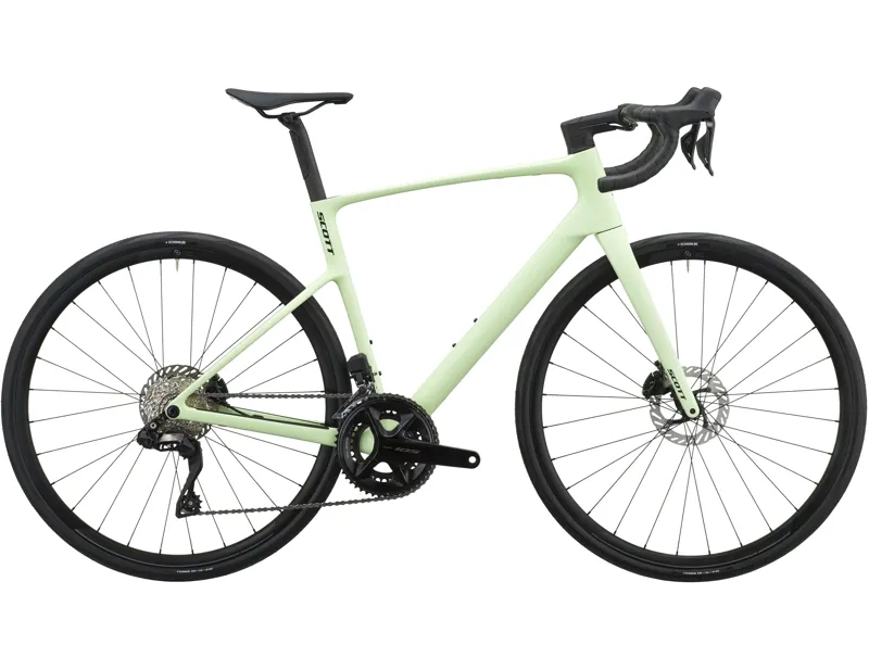 Scott Addict 40 Carbon Road Bike 2027 in Cream Green