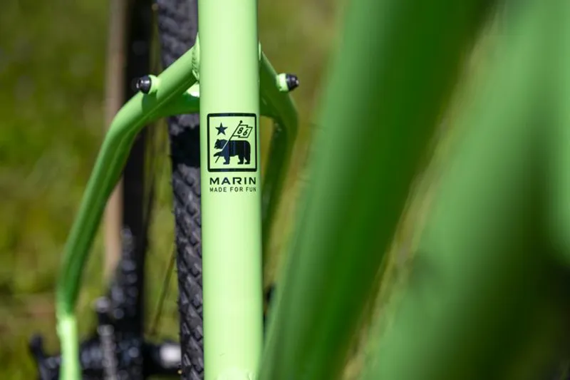 Marin Kentfield 2 ST Women's Hybrid Bike 2027 in Light Green-7