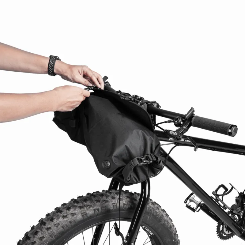 Topeak Frontloader Bag in Black -3