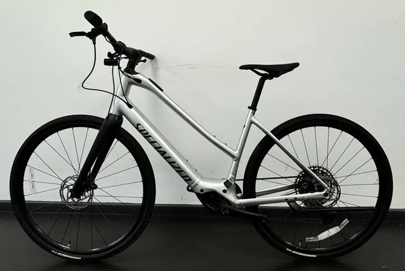 EX DEMO Specialized Turbo Vado SL 5.0 Step-Through Large Electric Hybrid Bike 2024 in Silver Aluminium-1