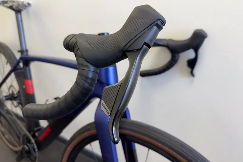 EX DEMO Trek Checkpoint SL 6 AXS Gen 3 Gravel Bike Small 2025 in Matte Hex Blue/Marianas Blue-9