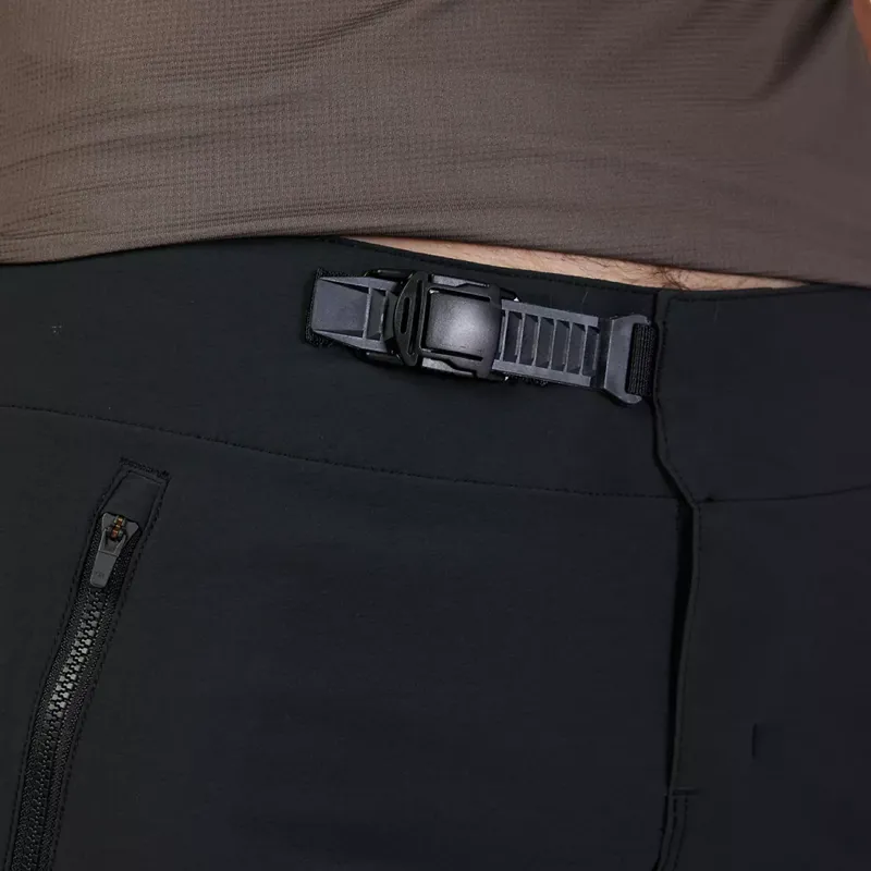 Fox Racing Flexair Short in Black-6