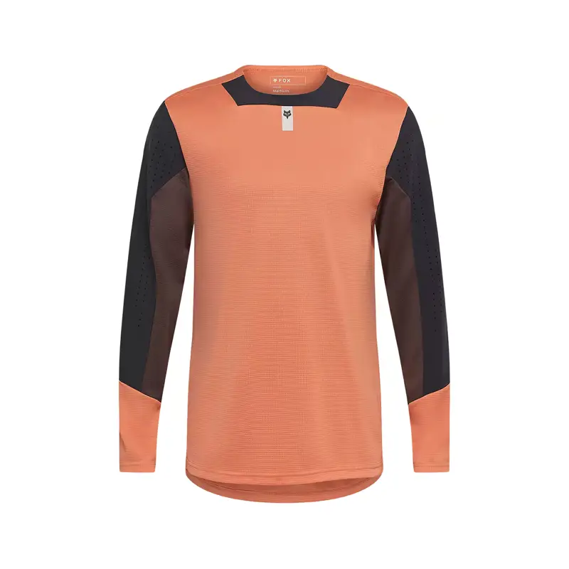Balfes Bikes Fox Racing Defend Long Sleeve Jersey in Coral | Free postage over £30, £10 off first order, price match & 0% finance.