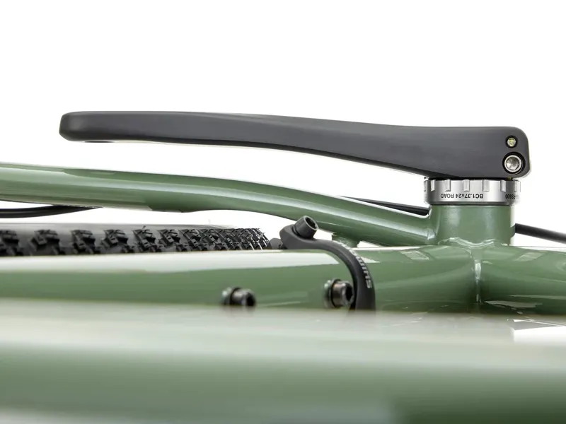 Kona Rove LTD Gravel Bike 2025 in Gloss Metallic Green w/ Satin Lead Decals-8