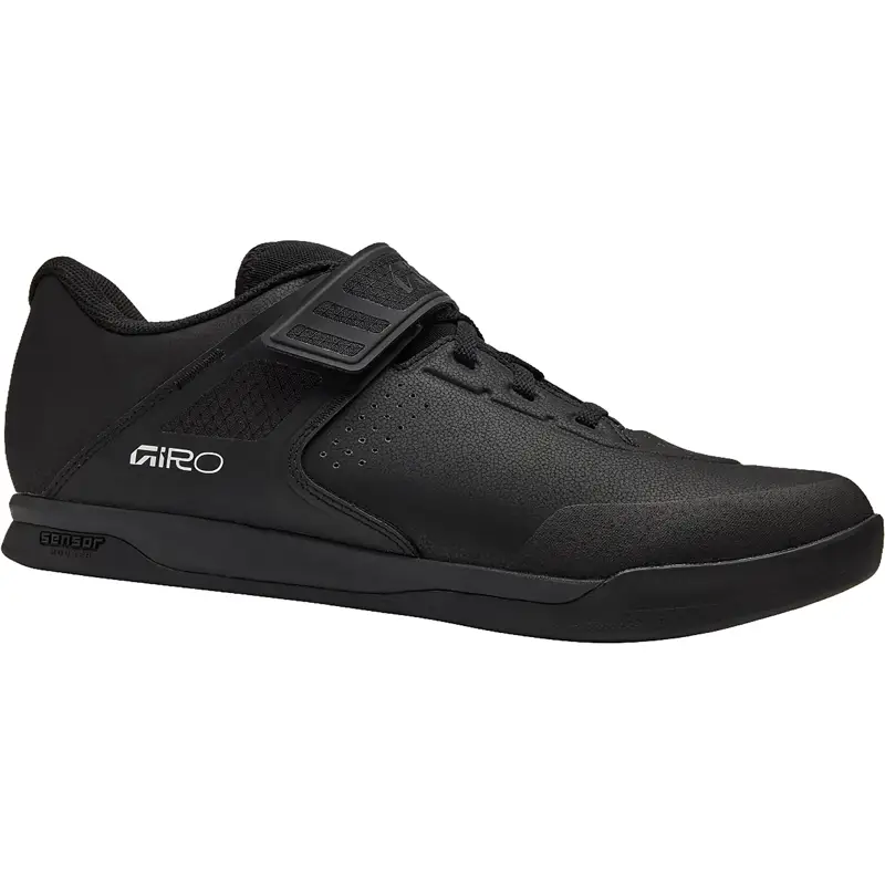 Balfes Bikes Giro Chamber III MTB Shoe in Black | Free postage over £30, £10 off first order, price match & 0% finance.