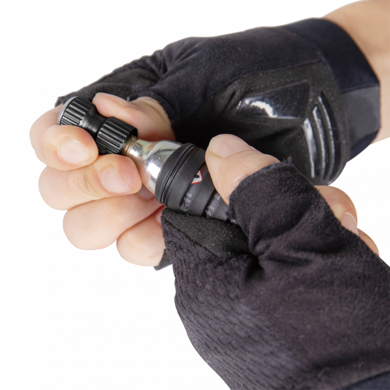 Topeak AirBooster Nano CO2 Inflator 16g CO2 Cartridge in Black-4