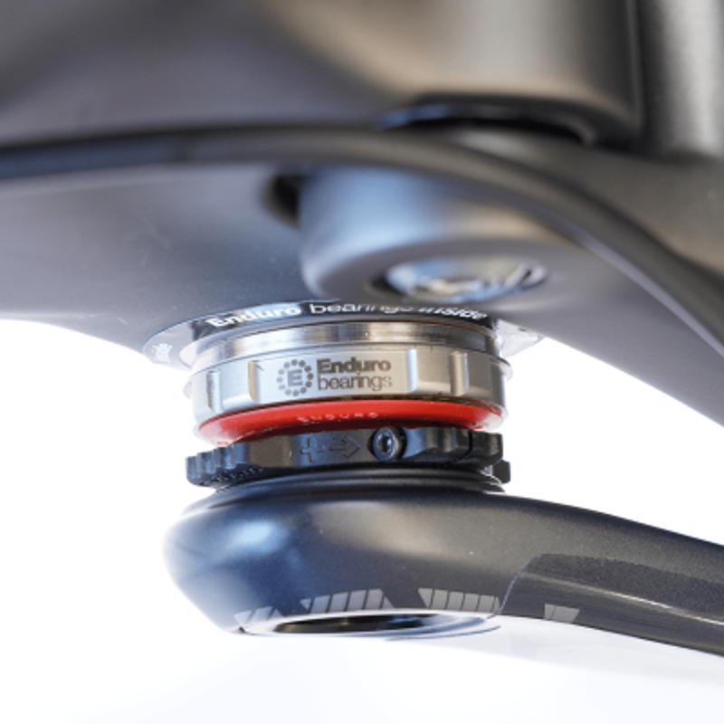 Enduro Bearings Maxhit BSA 30mm Bottom Bracket in Silver-3