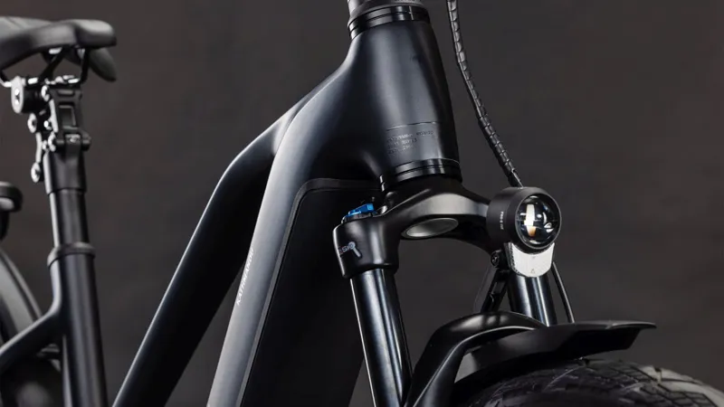 Cube Kathmandu Trapeze Hybrid Pro 800 Electric Hybrid Bike 2026 in Coal/Black-4