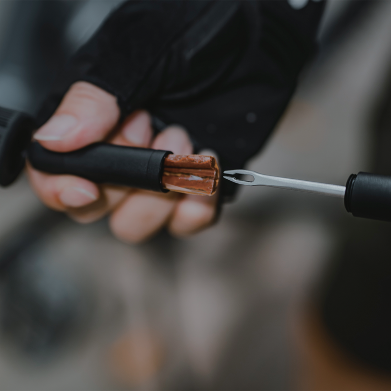 Topeak Plug N Mountain Tool Kit in Black-7