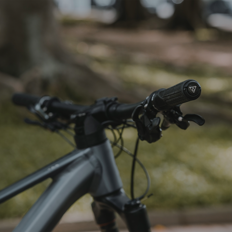 Topeak Plug N Mountain Tool Kit in Black-9