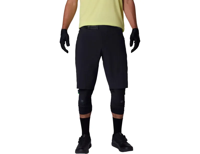Fox Flexair Short in Black-2