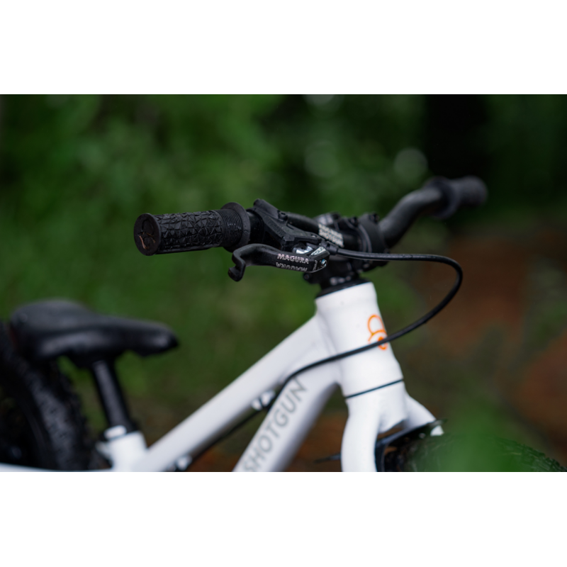 Kids Ride Shotgun Dirt Hero White 14 inch Balance Bike With Brake 2026 in White-2