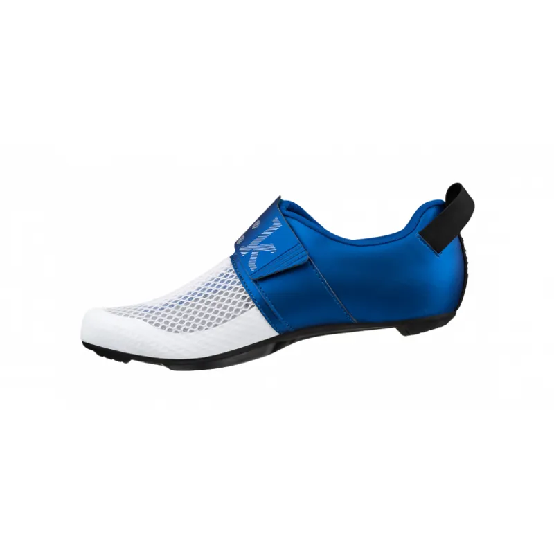 Fizik Transiro Hydra Triathlon Shoes in White/Blue-1