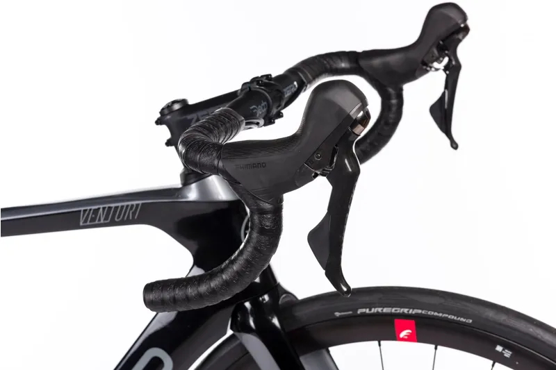 Orro Venturi EVO Ultegra R800 Road Bike 2023 in Black-1