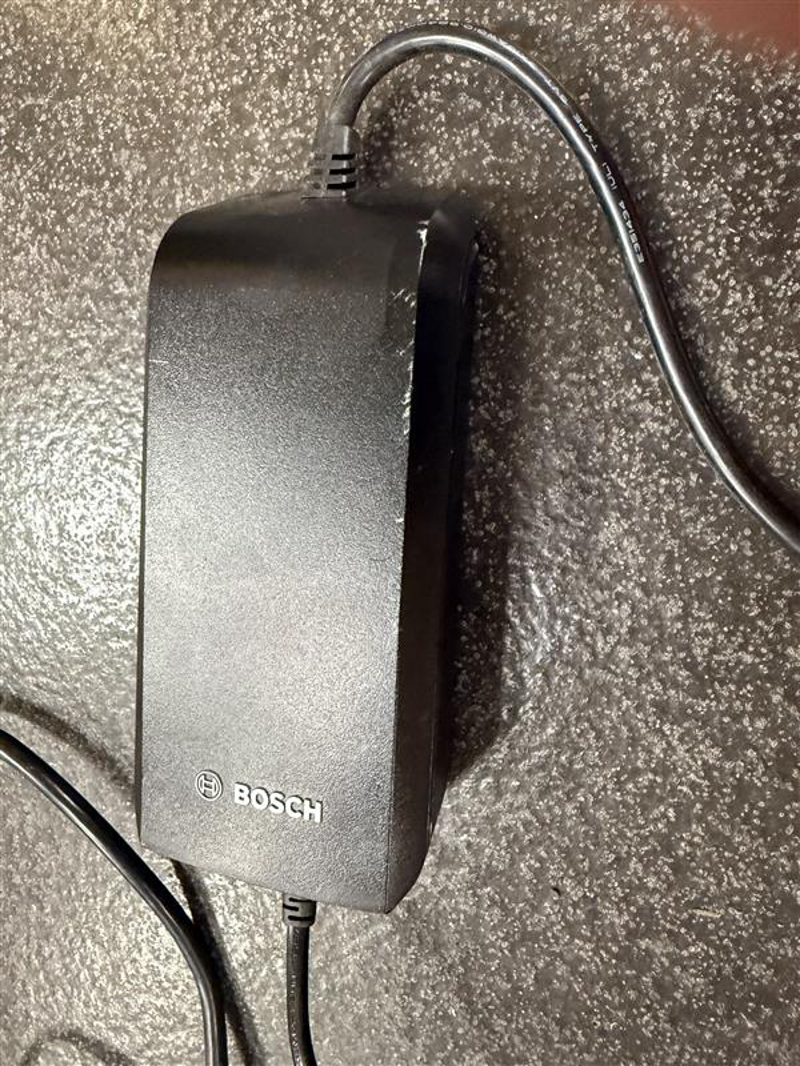 EX DEMO Trek Verve+ 2 Lowstep 500wh Electric Hybrid Bike Size X-Small 2025 in Grey-6