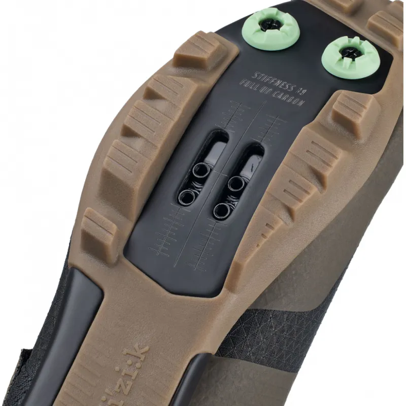 Fizik Vento Ferox Off Road Bike Shoes in Mud/Grape-4