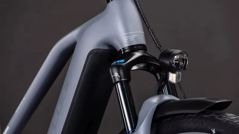 Cube Touring Hybrid Pro 800 Trapeze Electric Hybrid Bike 2026 in Pearlgrey/Chrome-5