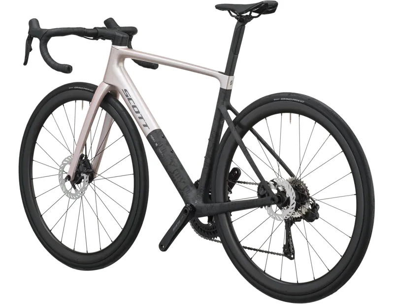 Scott Addict RC 30 Road Bike 2027 in Champagne Pink and Carbon Black-2