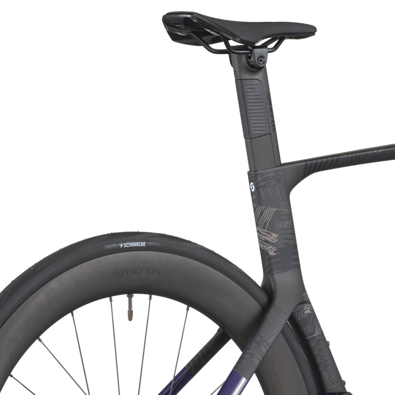 Scott Foil RC Team Road Bike 2026 in Grape Purple / Carbon Black-5